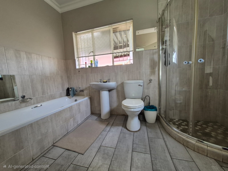 To Let 3 Bedroom Property for Rent in Unitas Park Gauteng