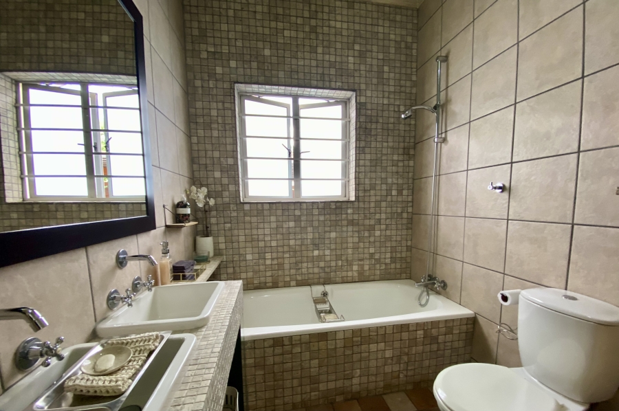 3 Bedroom Property for Sale in Rietondale Gauteng