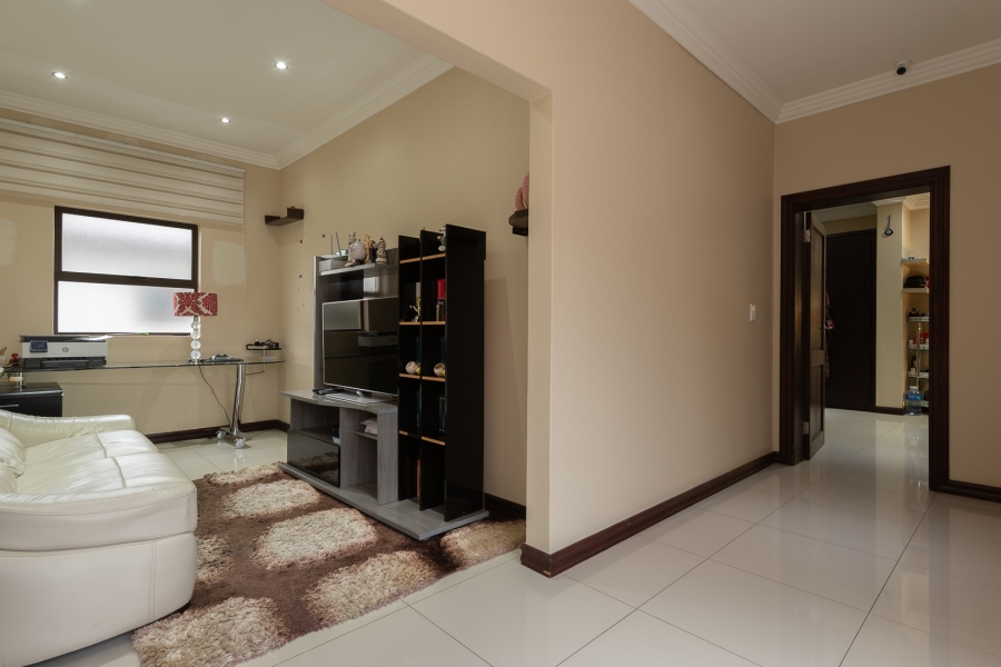 4 Bedroom Property for Sale in Aspen Hills Gauteng