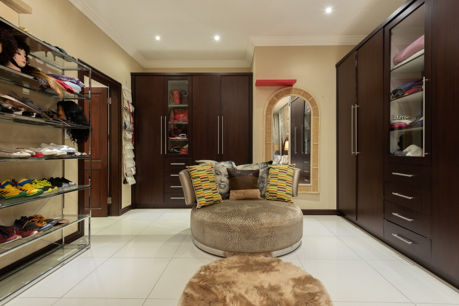 4 Bedroom Property for Sale in Aspen Hills Gauteng