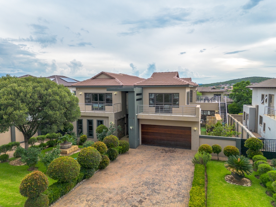 4 Bedroom Property for Sale in Aspen Hills Gauteng