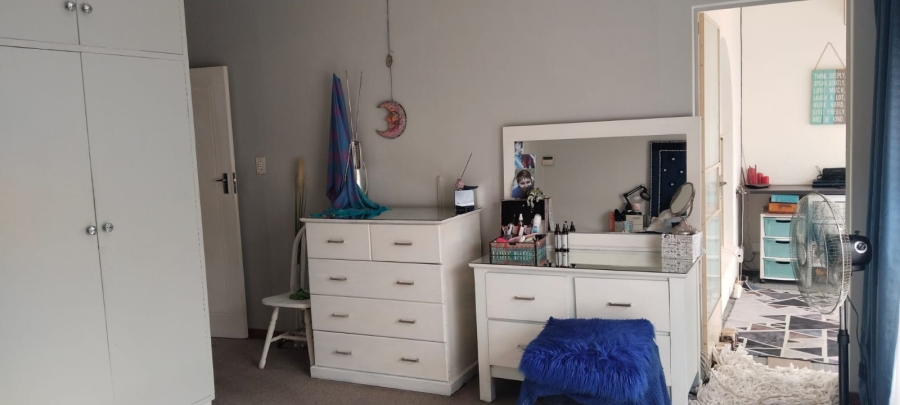 3 Bedroom Property for Sale in Three Rivers Proper Gauteng