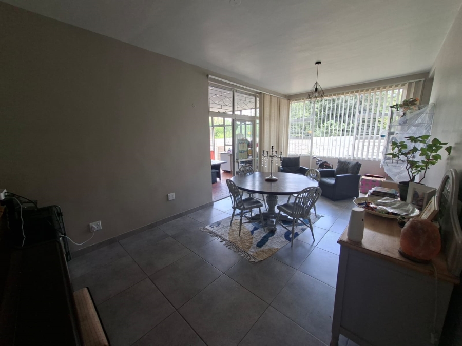 4 Bedroom Property for Sale in Three Rivers Proper Gauteng