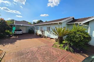 4 Bedroom Property for Sale in Sinoville Gauteng