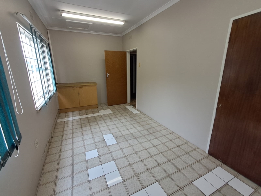 To Let commercial Property for Rent in Noldick Gauteng