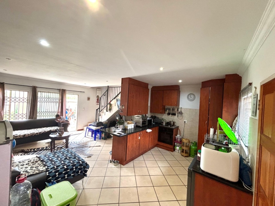 2 Bedroom Property for Sale in Annlin Gauteng