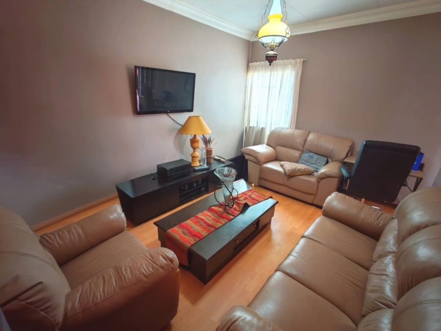 3 Bedroom Property for Sale in Sinoville Gauteng