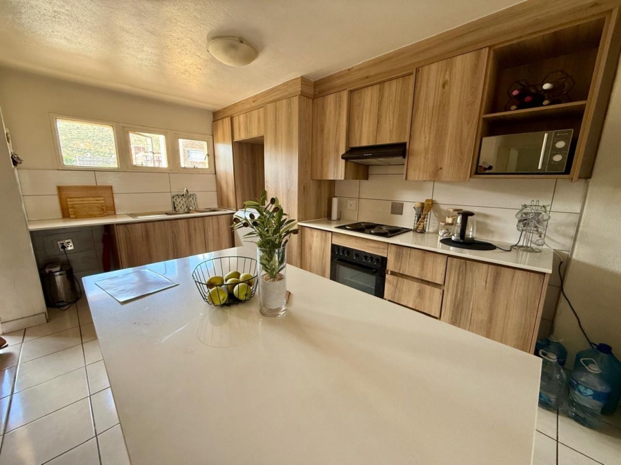 2 Bedroom Property for Sale in Pretoria North Gauteng