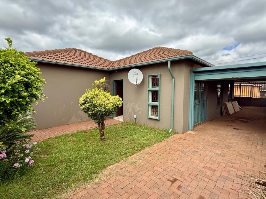 3 Bedroom Property for Sale in The Orchards Gauteng