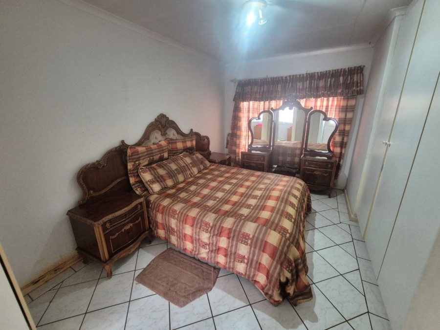 2 Bedroom Property for Sale in Theresa Park Gauteng