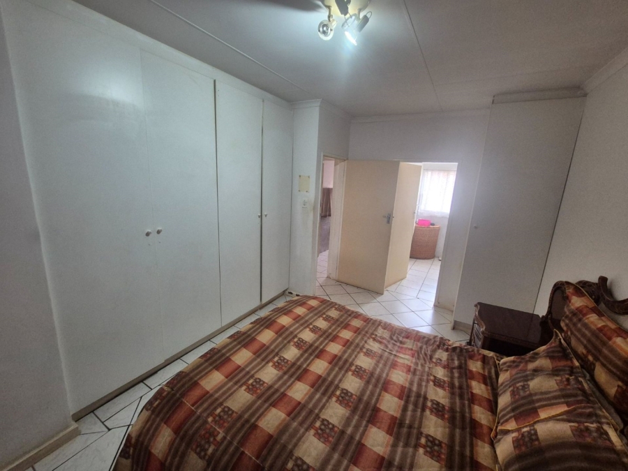 2 Bedroom Property for Sale in Theresa Park Gauteng