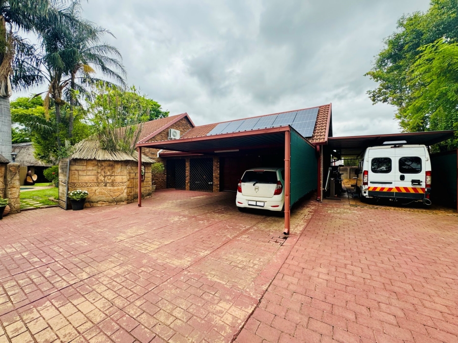 3 Bedroom Property for Sale in Doornpoort Gauteng