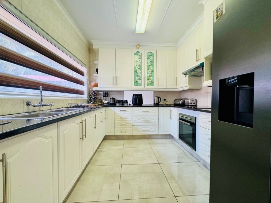 3 Bedroom Property for Sale in Wonderboom Gauteng