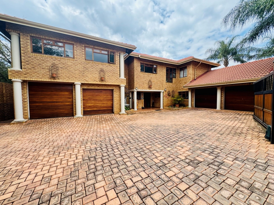 4 Bedroom Property for Sale in Rose Acres Estate Gauteng
