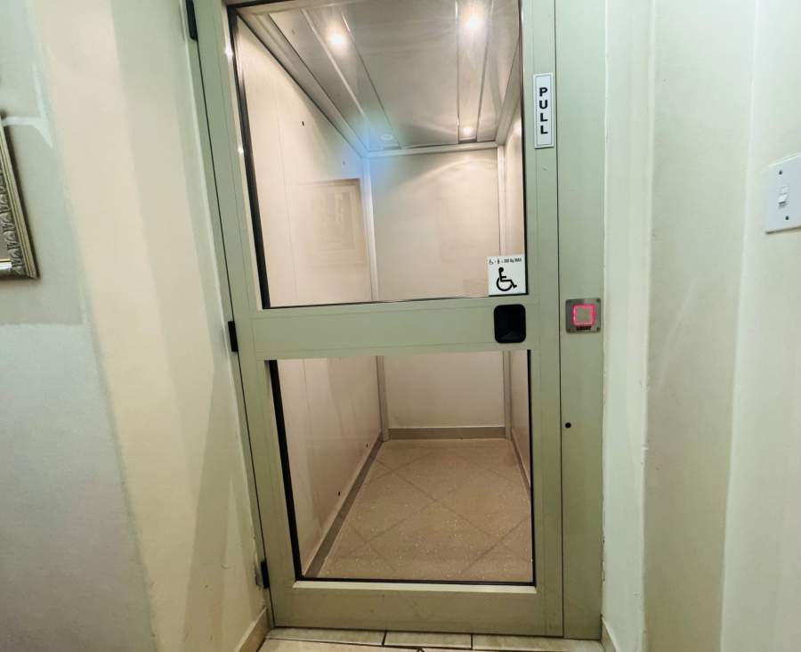 4 Bedroom Property for Sale in Rose Acres Estate Gauteng