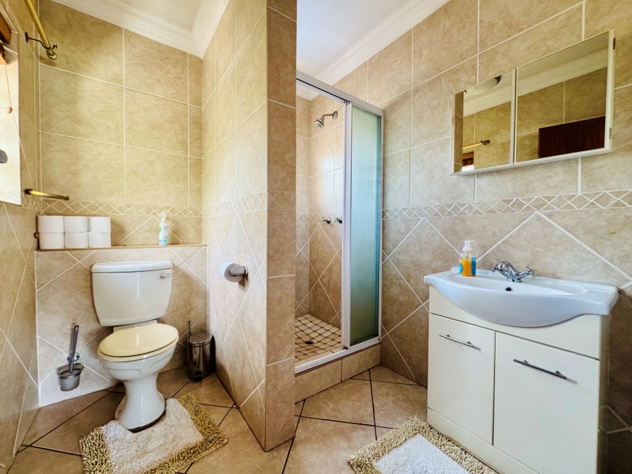 4 Bedroom Property for Sale in Rose Acres Estate Gauteng