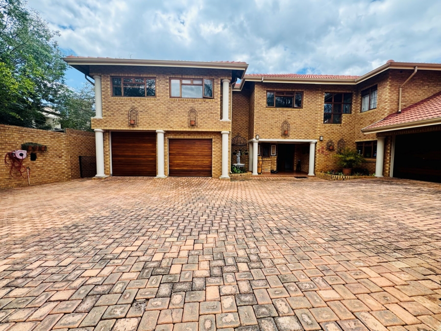 4 Bedroom Property for Sale in Rose Acres Estate Gauteng