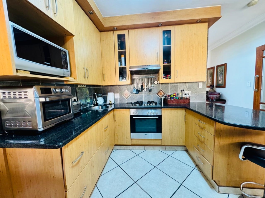 4 Bedroom Property for Sale in Rose Acres Estate Gauteng