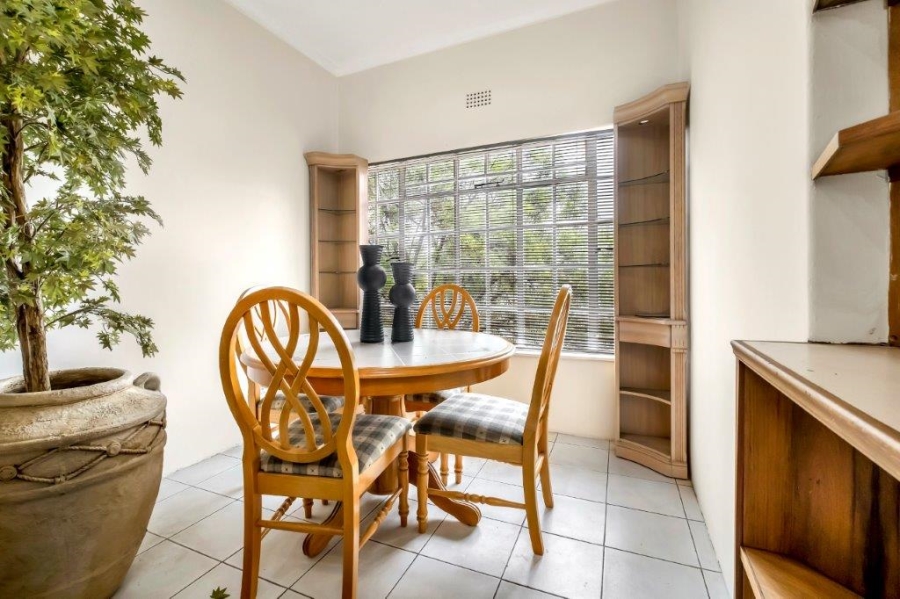 2 Bedroom Property for Sale in Bryanston Gauteng