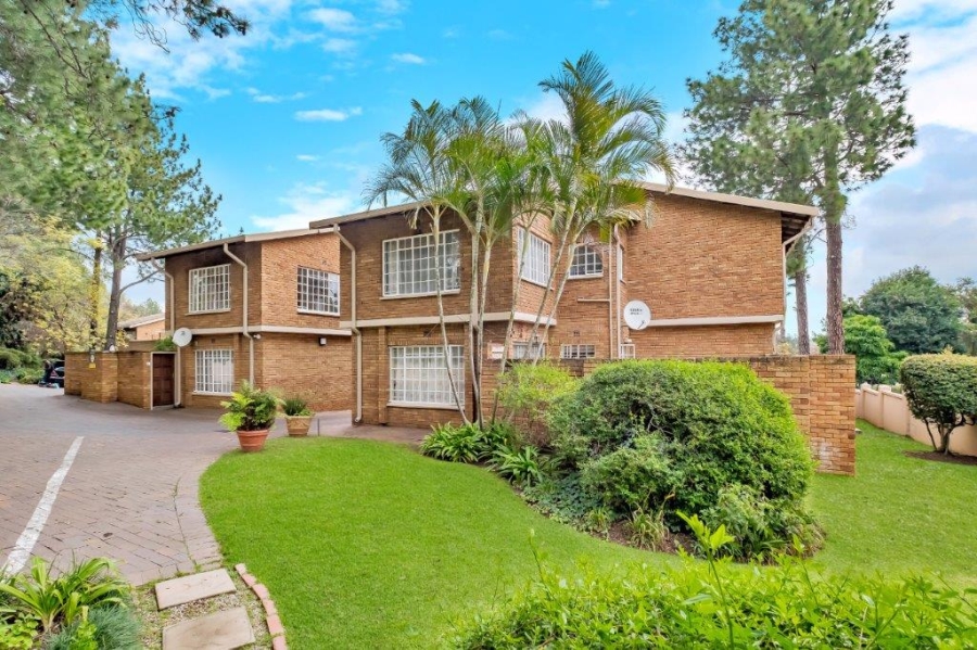 2 Bedroom Property for Sale in Bryanston Gauteng