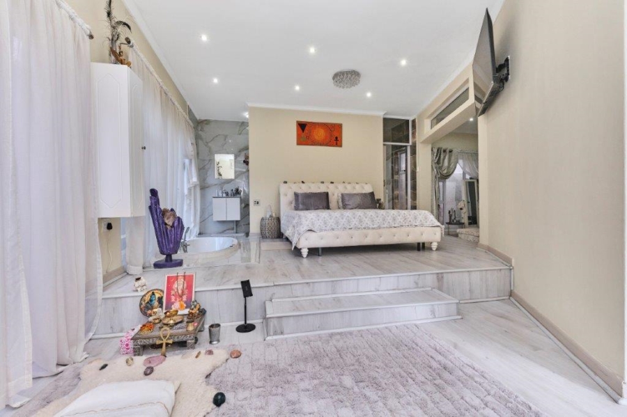 3 Bedroom Property for Sale in Sunninghill Gauteng