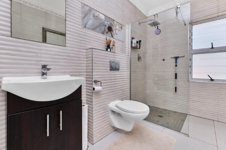 3 Bedroom Property for Sale in Sunninghill Gauteng