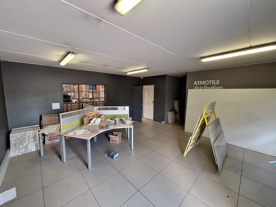 To Let commercial Property for Rent in Strijdom Park Gauteng