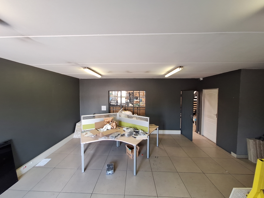 To Let commercial Property for Rent in Strijdom Park Gauteng