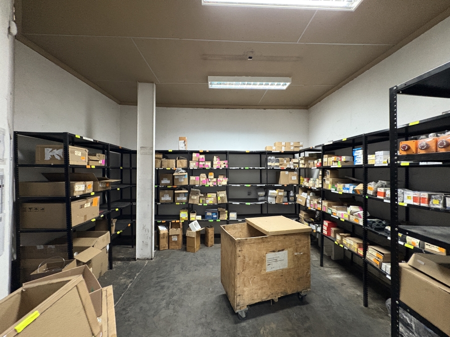 To Let commercial Property for Rent in Jet Park Gauteng