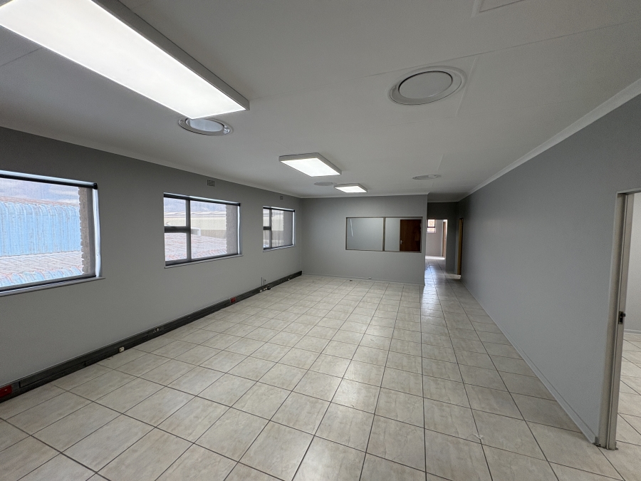 To Let commercial Property for Rent in Jet Park Gauteng