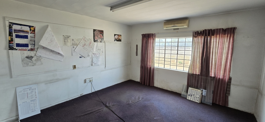 To Let commercial Property for Rent in Chamdor Gauteng