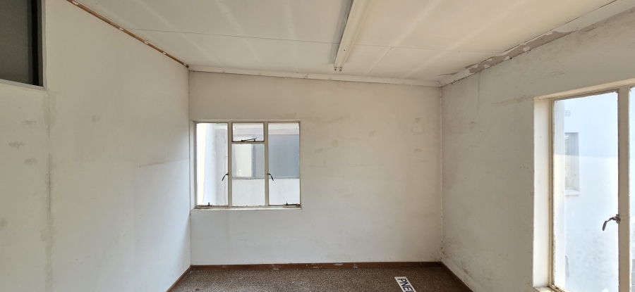 To Let commercial Property for Rent in Chamdor Gauteng