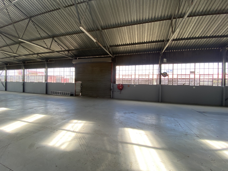 To Let commercial Property for Rent in Spartan Gauteng
