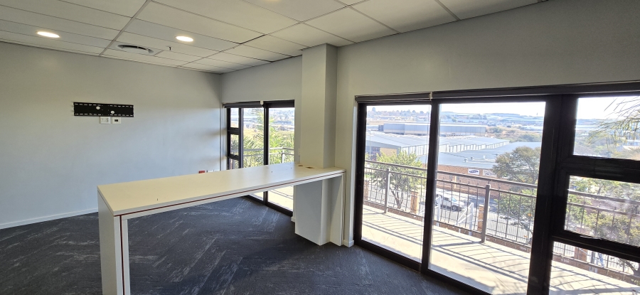 To Let commercial Property for Rent in North Riding Gauteng