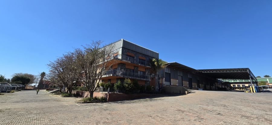 To Let commercial Property for Rent in North Riding Gauteng