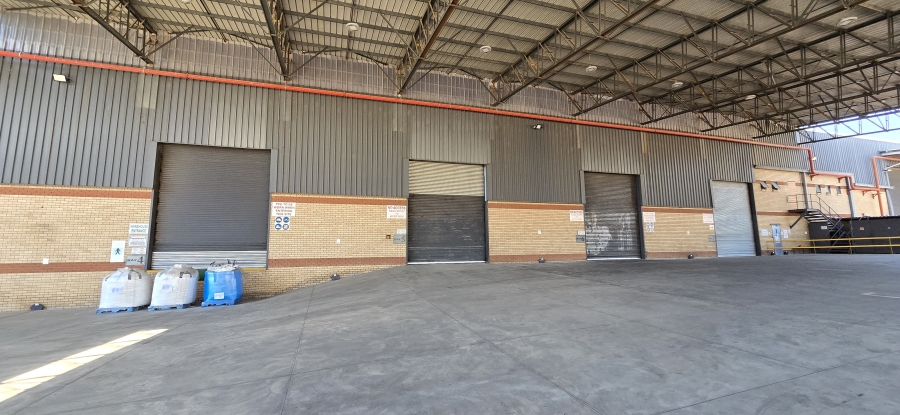 To Let commercial Property for Rent in North Riding Gauteng