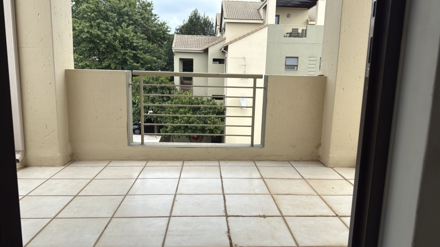 1 Bedroom Property for Sale in Bryanston Gauteng