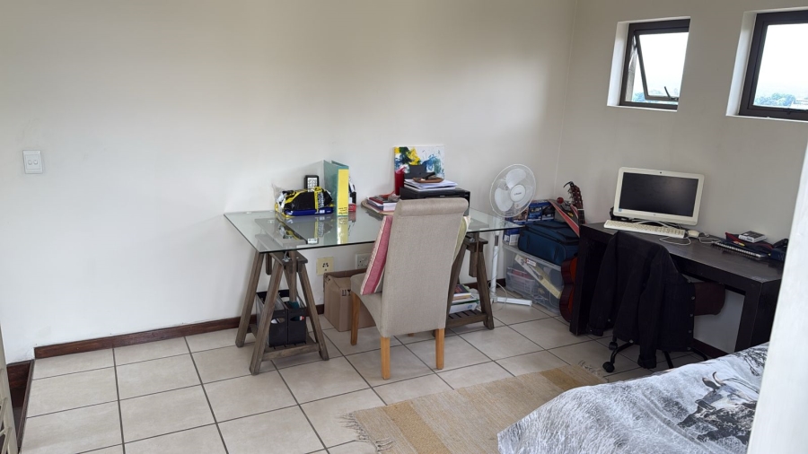 1 Bedroom Property for Sale in Bryanston Gauteng