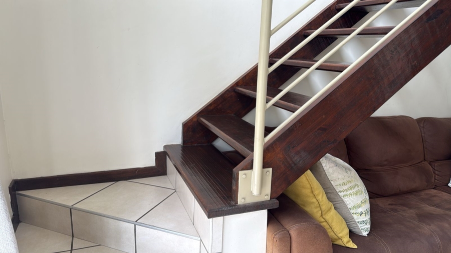 1 Bedroom Property for Sale in Bryanston Gauteng