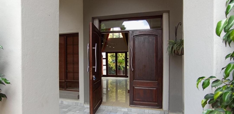 5 Bedroom Property for Sale in Midstream Estate Gauteng