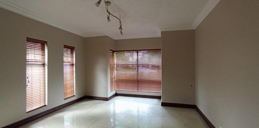 5 Bedroom Property for Sale in Midstream Estate Gauteng