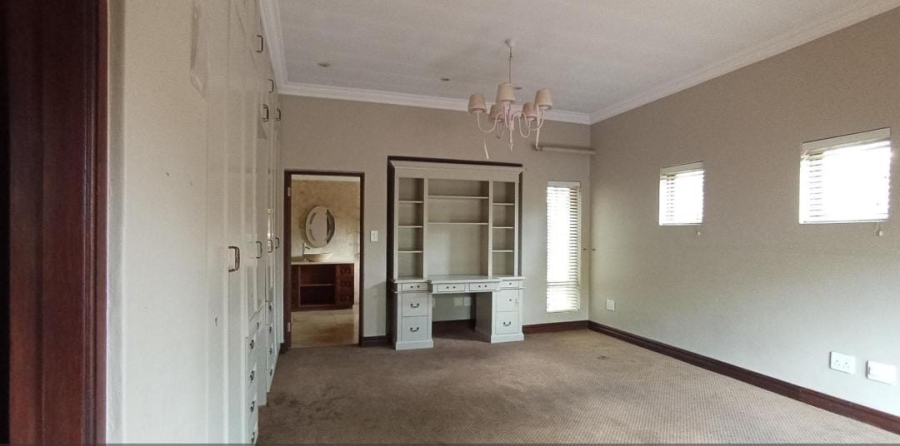 5 Bedroom Property for Sale in Midstream Estate Gauteng