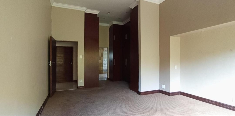 5 Bedroom Property for Sale in Midstream Estate Gauteng