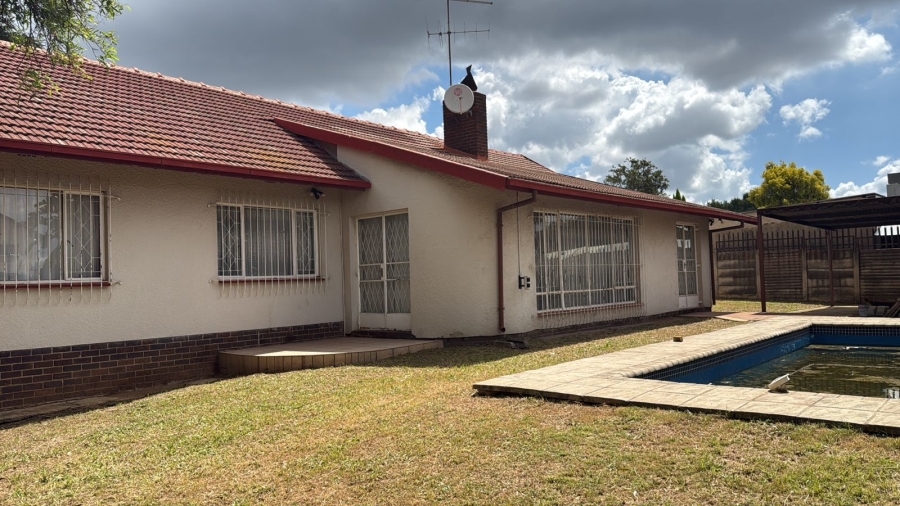 3 Bedroom Property for Sale in Birchleigh Gauteng