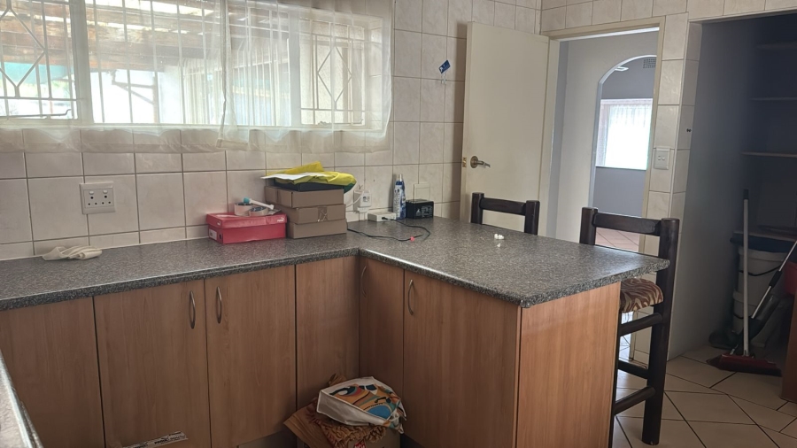3 Bedroom Property for Sale in Birchleigh Gauteng