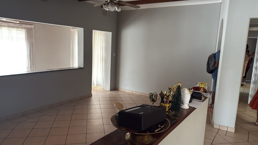 3 Bedroom Property for Sale in Birchleigh Gauteng