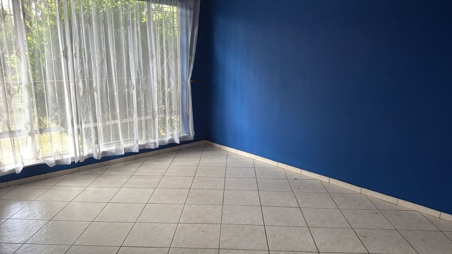 3 Bedroom Property for Sale in Birchleigh Gauteng