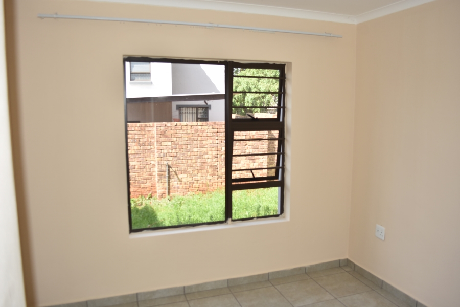 2 Bedroom Property for Sale in Chantelle Gauteng