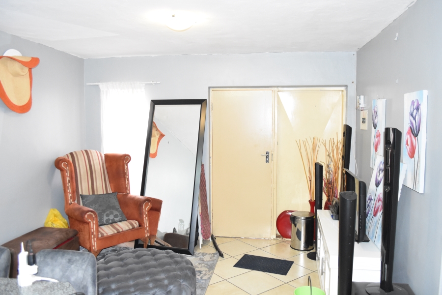 1 Bedroom Property for Sale in Pretoria North Gauteng