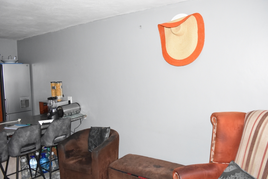 1 Bedroom Property for Sale in Pretoria North Gauteng